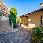 - Soleil Confort Апартаменти *