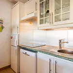 - Soleil Confort Apartment