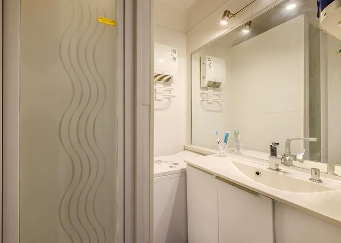 - Soleil Confort Appartement Antibes