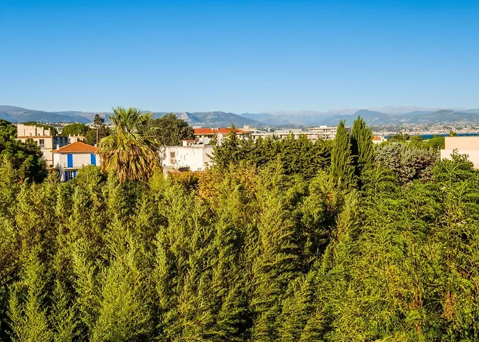 - Soleil Confort Appartement Antibes